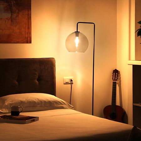 Unico Loft Apartment Rimini Bagian luar foto