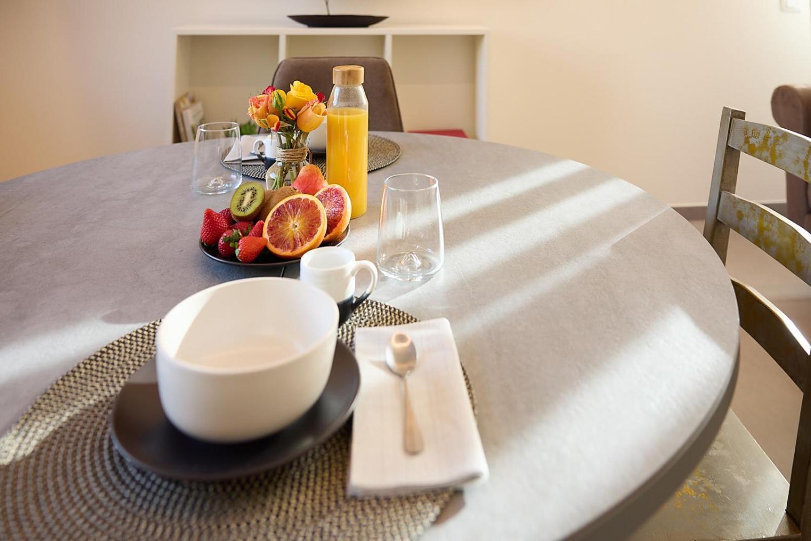 Unico Loft Apartment Rimini Bagian luar foto